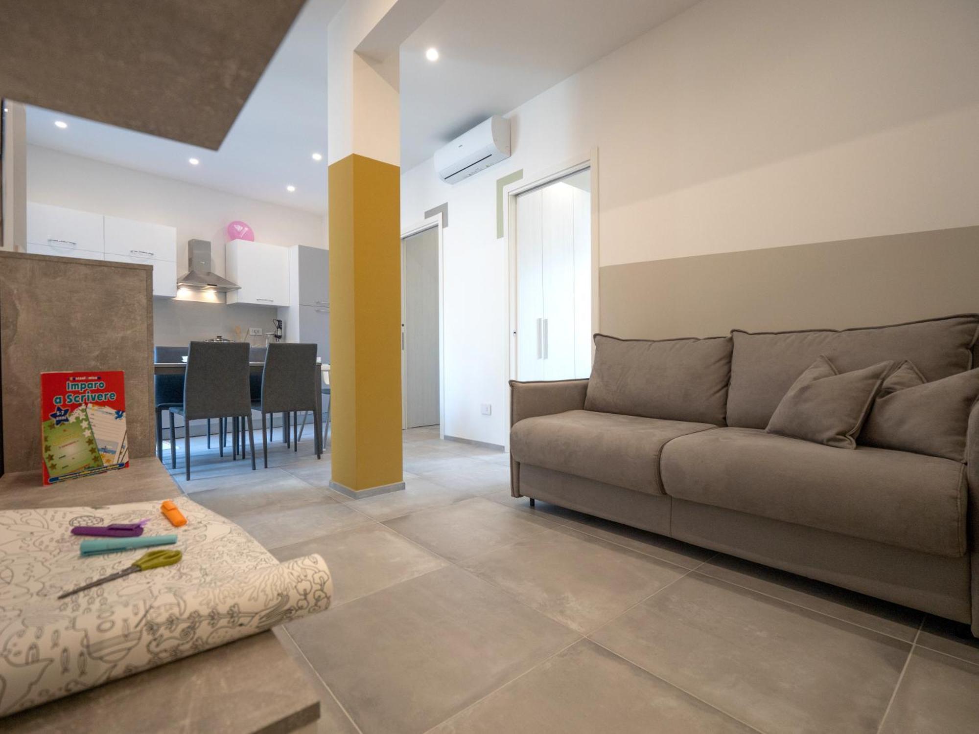 Babyaccomodation Family Bright 皮特拉利古 外观 照片