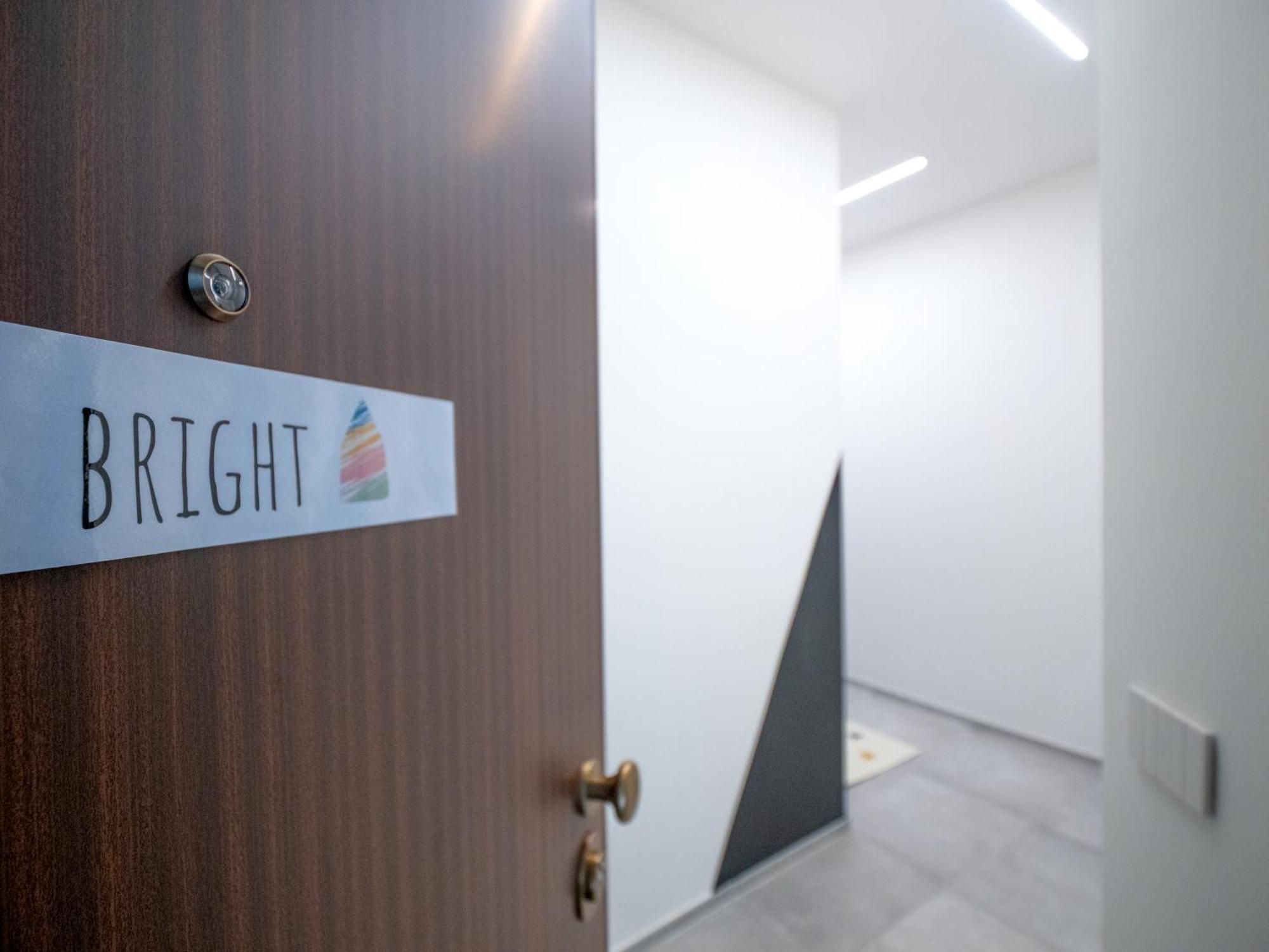 Babyaccomodation Family Bright 皮特拉利古 外观 照片