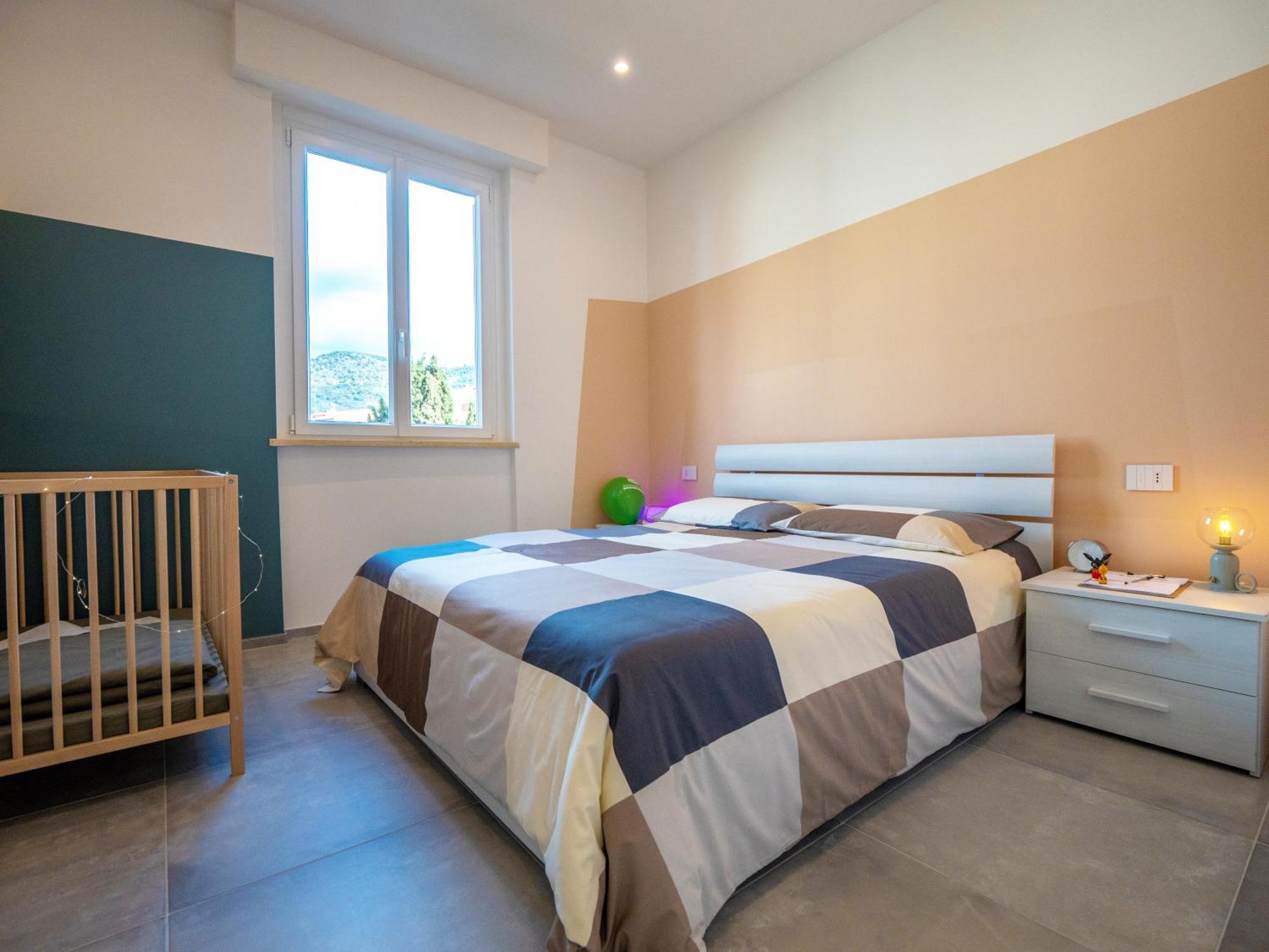 Babyaccomodation Family Bright 皮特拉利古 外观 照片